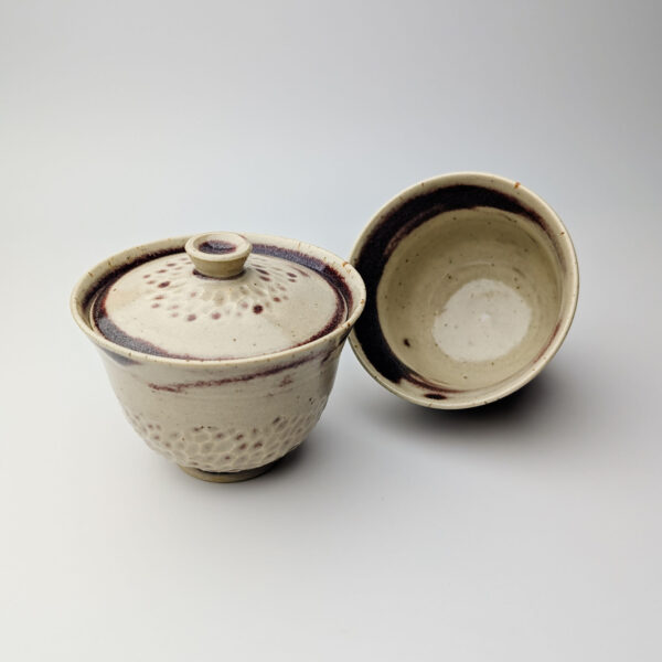 Orzechowy Gaiwan Ceramiczny z Czarką do Rytuału Herbacianego
